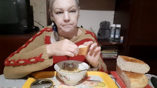 Мукбанг супчик очень вкусный 😋 👍 смотреть онлайн