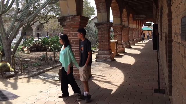 10/06/2018 Our family visit Mission San Juan Capistrano, historic landmark and museum смотреть онлайн