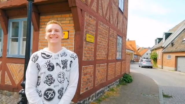 Life in Sweden | WE GO CAMPING! смотреть онлайн