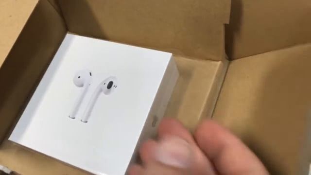 Unboxing the box! - Proper way of opening any Apple shipping box смотреть онлайн