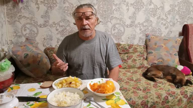 Хроника дня - Сегодня на кухне, готовлю еду, вкусно и сытно смотреть онлайн