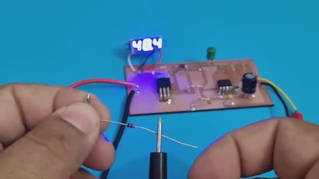 Перезалив с Youtube - ЭТОТ ИНСТРУМЕНТ НУЖЕН ВСЕМ! Тестер диодов на NE555 - ZAFER YILDIZ смотреть онлайн