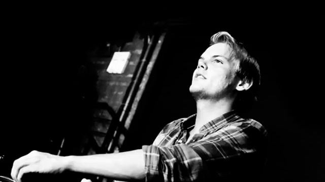 Avicii feat. Andreas Moe - Last Dance (Vocal Radio Mix) смотреть онлайн