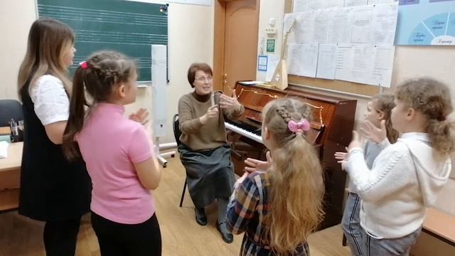 Мастер-класс Байских Н.А. "Принципы введения двухголосного пения в работу с фольклорным ансамблем".