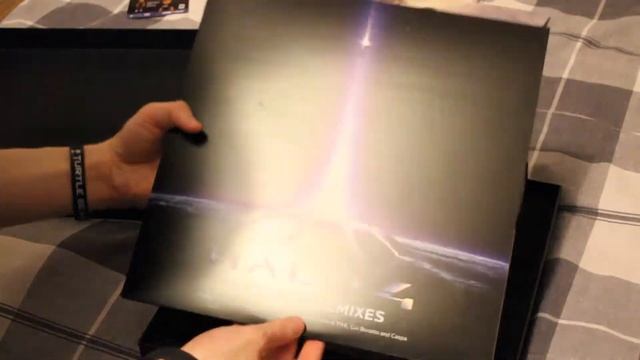 Halo 4 Limited Edition Soundtrack Unboxing смотреть онлайн
