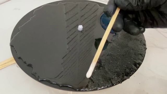 Мастер-класс часы из эпоксидной смолы с наклейками смотреть онлайн