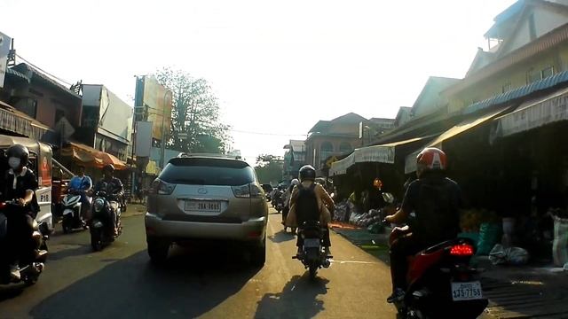 Today. Leuk lork streets and Toul svey prey school on Phnom Penh ថ្ងៃនេះទៅម្ដុំសាលាទួលស្វាយព្រៃ смотреть онлайн