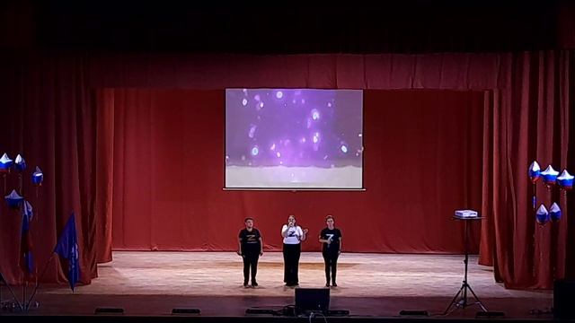 Выступление коллектива "Патриоты России" на благотворительном концерте в Межводном смотреть онлайн