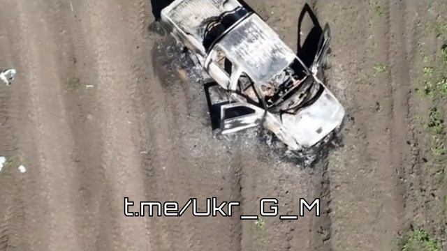 ⚡️СВО 18+ Очередной бандеромобиль ВСУ был поражен FPV-дроном российской армии на просторах СВО смотреть онлайн
