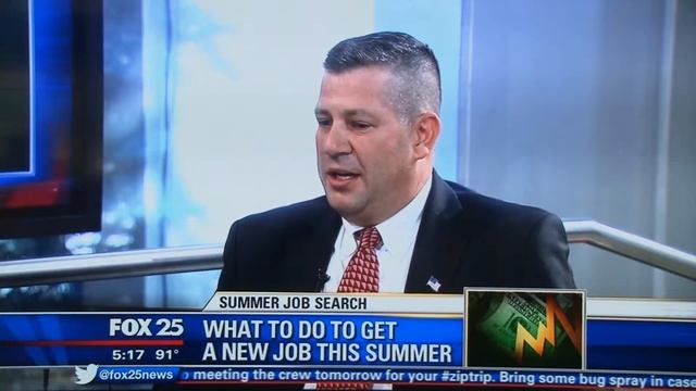How to find a new job this summer смотреть онлайн