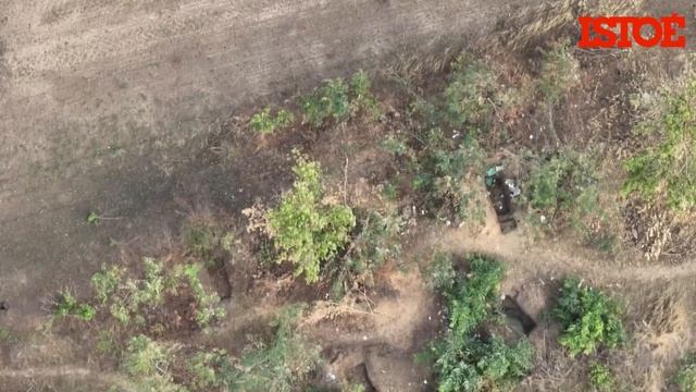 Rússia mostra operação com drones que lançam granadas do céu смотреть онлайн
