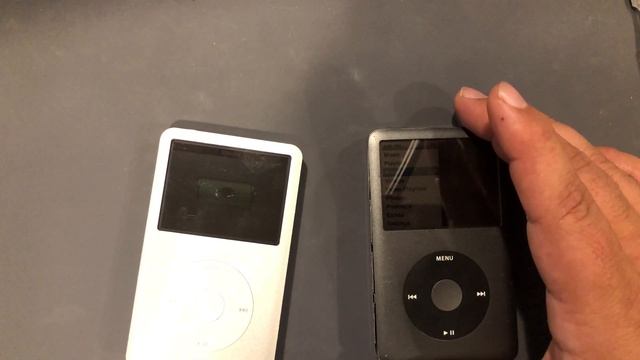 Can I fix it? Ipod Classic Edition - s01e03 - DOUBLE TROUBLE! смотреть онлайн