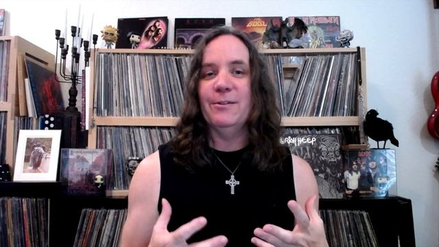 Lets Discuss, Uriah Heep- S/T..."Very 'Eavy Very 'Umble" смотреть онлайн