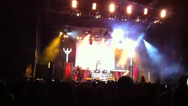 Judas Priest - Painkiller (Live) смотреть онлайн