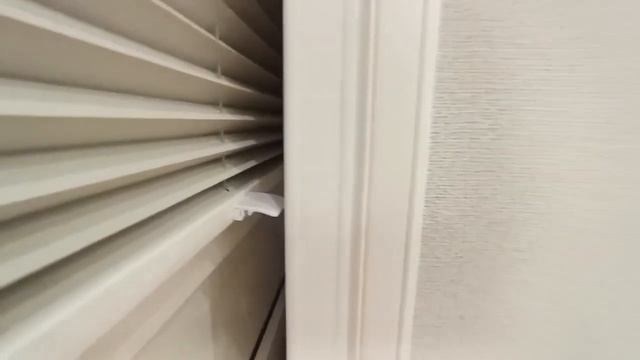 Шторы плиссе Decomatic 1615, на дверь, с тканью блэкаут  SVIL