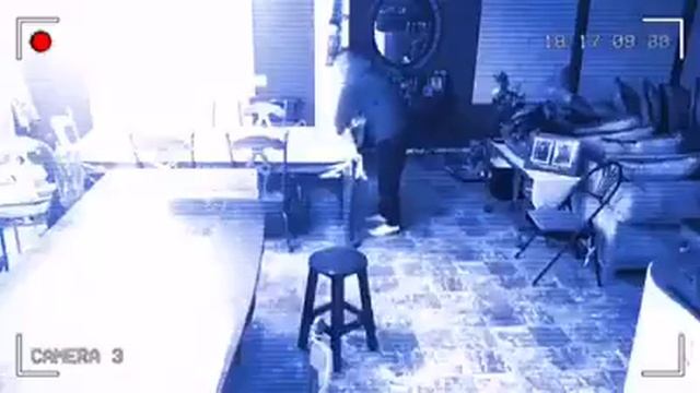 Смотрите со звуком. Страшилка! смотреть онлайн