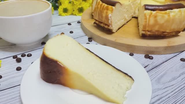 Чизкейк САН СЕБАСТЬЯН ✨ Обожженный Баскский Чизкейк// Самый популярный десерт в Европе! смотреть онлайн