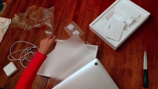 2020 M1 MacBookPro unboxing смотреть онлайн