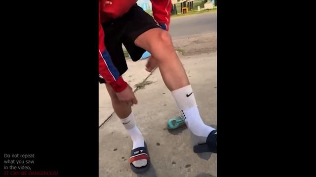 UNUSUAL MEMES COMPILATION V32 (Mr. Memes)