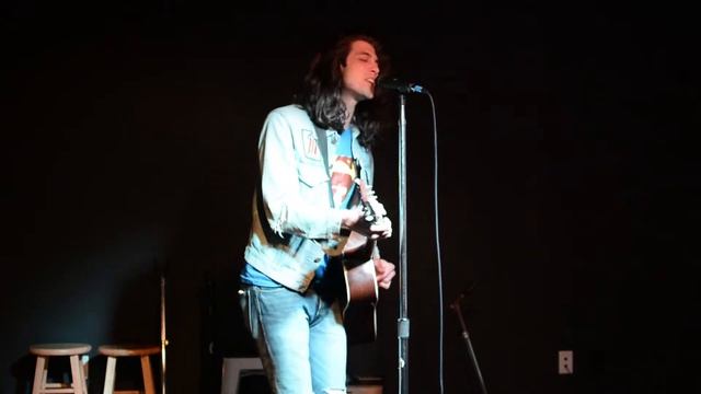Billy Raffoul "Running Wild" Acoustic At The Project смотреть онлайн