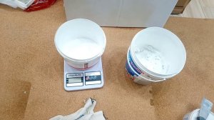 В каких пропорциях нужно смешивать эпоксидную затирки с отвердителем