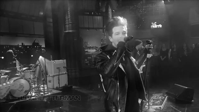 The Neighbourhood - A Little Death (Live On Letterman)