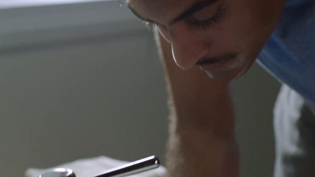 Moustache Styles For Men: Pencil Thin Moustache | Gillette STYLER смотреть онлайн