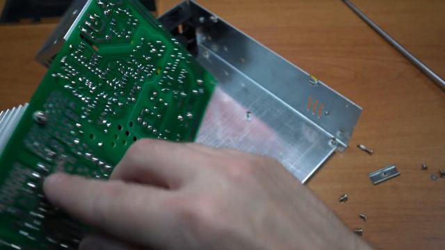 Лабораторный блок питания RIDEN RD6012W смотреть онлайн