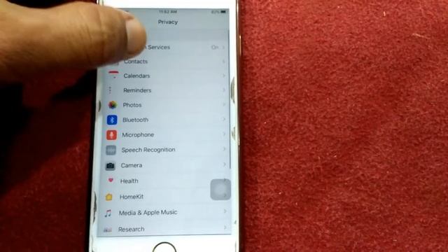 iOS 13.4.1- iOS 13.4 Battery Draining Fast After Update iPhone iPad iPod touch - FIX смотреть онлайн