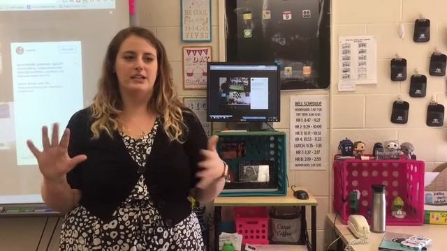 She Ditched her Teacher Desk! смотреть онлайн