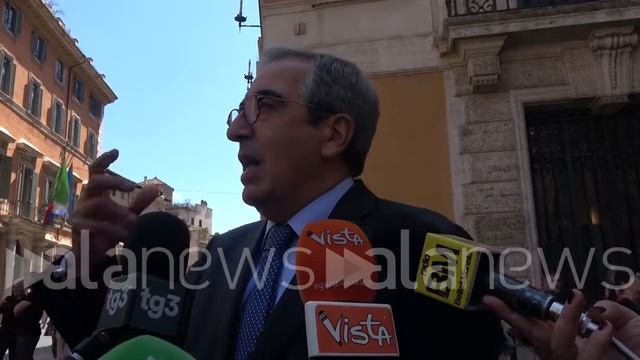 Ucraina, Gasparri: "Vito Petrocelli un caso umano" смотреть онлайн