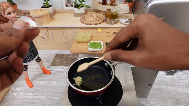 Cute! Mini Wheat Samosa | Miniature Cooking at Tiny Kitchen | ASMR | Mini Food | Samosa Recipe смотреть онлайн