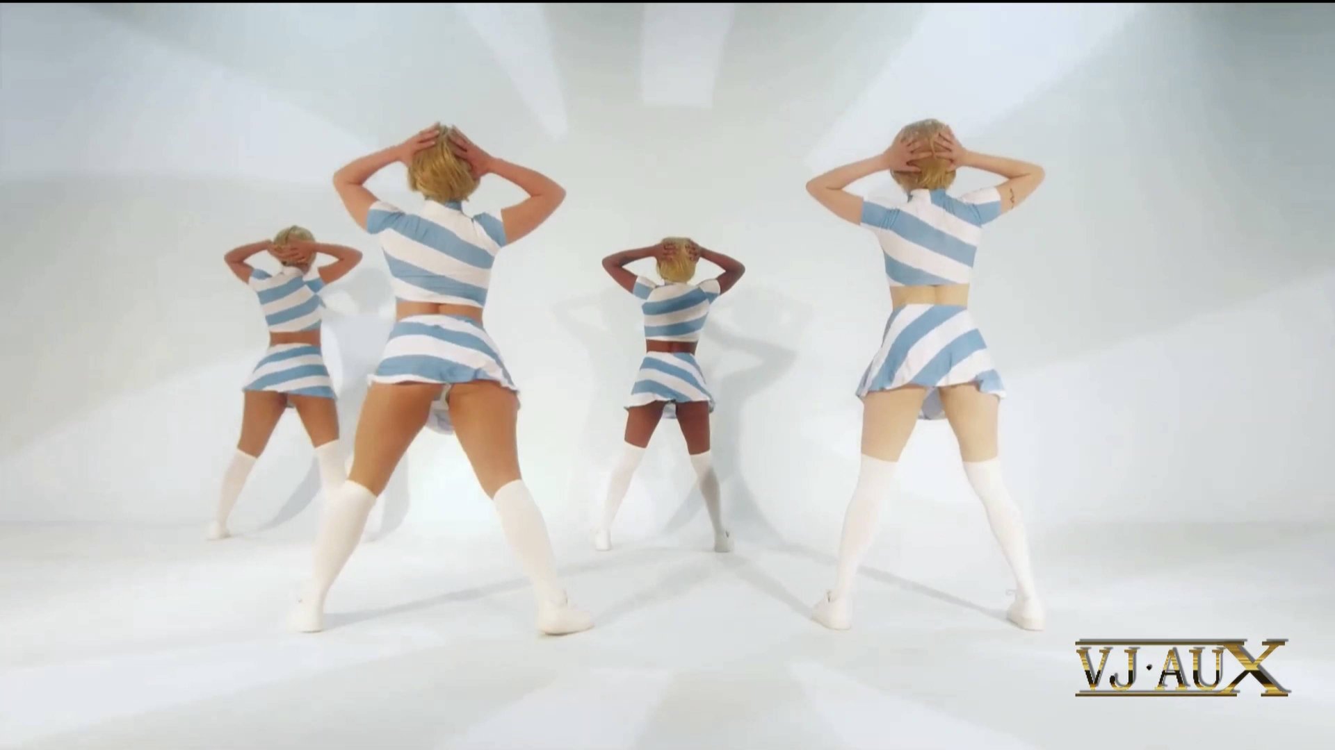 Silent Circle - Touch in the Night (Yura West Remix) VJ AuX смотреть онлайн