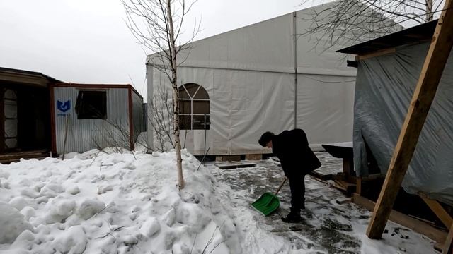 Кто строит Open Village? смотреть онлайн