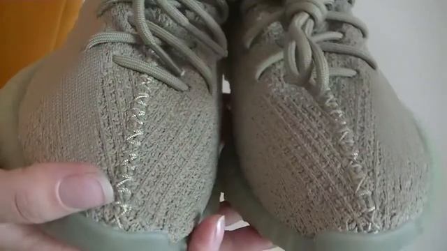 AMAZING！！Adidas Yeezy Boost V2 350 "Dark Green" HD REVIEW from aj23shoes.com смотреть онлайн