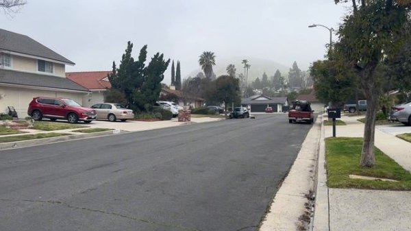 Arrma Outcast 4S v2.5 VS Kraton 4S v2.0