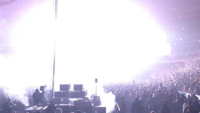 Swedish House Mafia - Antidote (pt 2) 02-20-2012 United Center Chicago смотреть онлайн