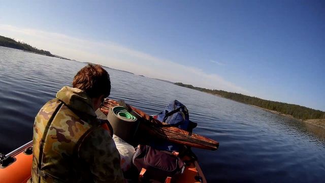 Боцман 360АС под грузовым винтом на моторе 9,8 смотреть онлайн