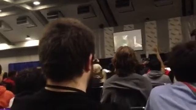 SacAnime Winter 2014 Saturday - Vic Mignogna dubs Yoda. смотреть онлайн
