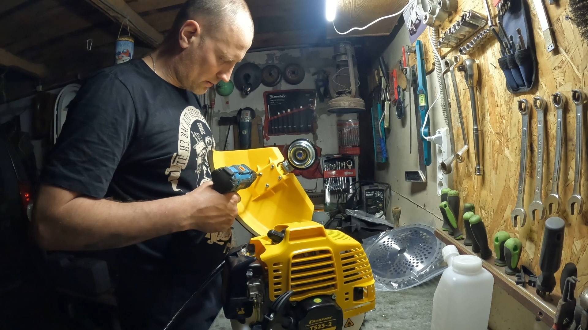 Настоящий чемпион!!!!(тример))))💪💪💪