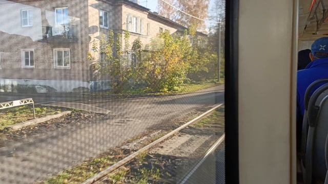 Коломенский вагон. Маршрут номер 1. Кремовый вагон в городе Коломна. Красиво оформлен. Что скажете? смотреть онлайн