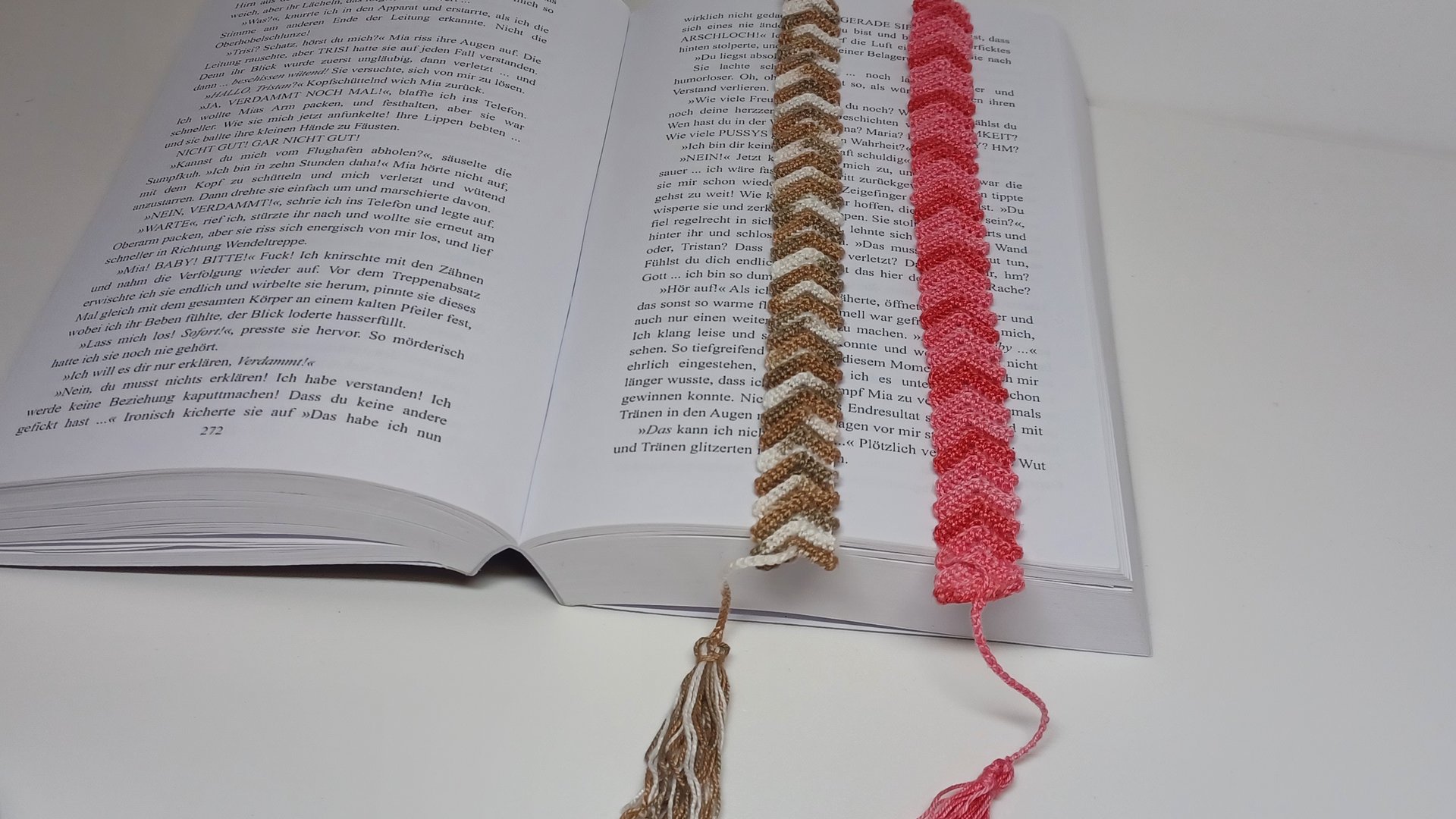 Закладка для книги крючком