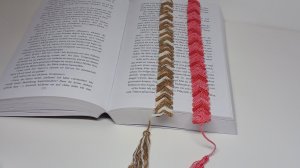 Закладка для книги крючком