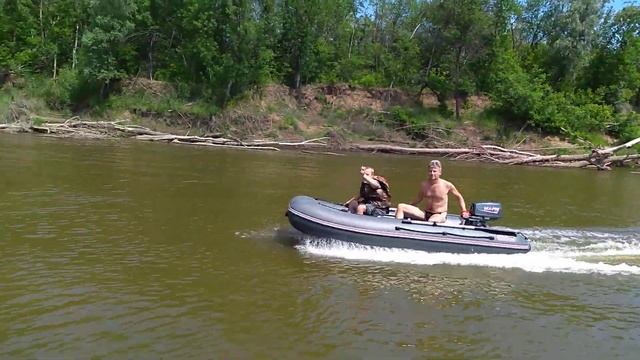 Пеликан 320 с Сиа про 5. смотреть онлайн