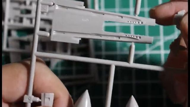 Episode :26 Kit Review: Hasegawa 1/72 Scale USN F-4 B/N and S Phantoms смотреть онлайн