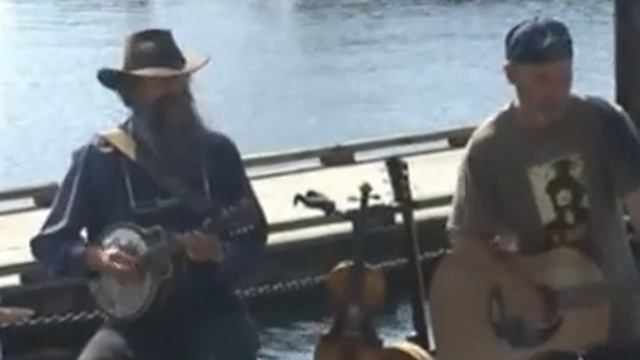 Jake Quake & The Seismatics - Pretty Woman смотреть онлайн