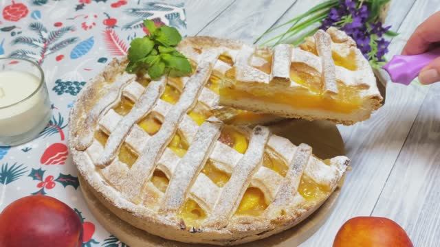 ПИРОГ С НЕКТАРИНАМИ ✨ Яркий Вкусный Сочный - ПЕСОЧНЫЙ ПИРОГ С ФРУКТАМИ смотреть онлайн