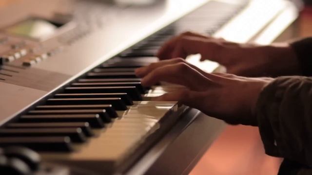 White Apple Tree - Snowflake (Acoustic)