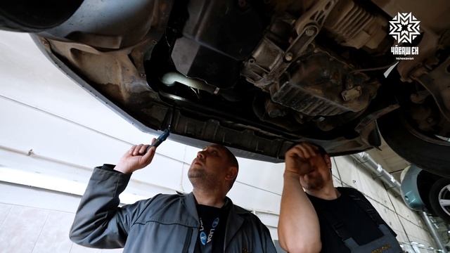 СНИМУТ ЛИ АВТОМОБИЛЬ С ГАРАНТИИ если
обслуживать его НЕ у официального дилера?! смотреть онлайн