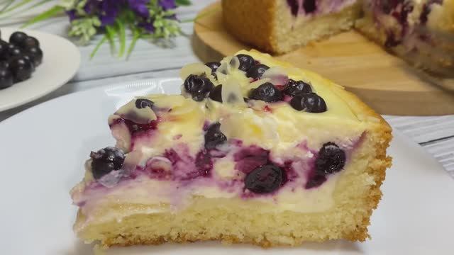 ТИРОЛЬСКИЙ ПИРОГ С ЧЕРНОЙ СМОРОДИНОЙ ✨ ПЕСОЧНЫЙ ПИРОГ С ТВОРОЖНО - ЯГОДНОЙ НАЧИНКОЙ смотреть онлайн